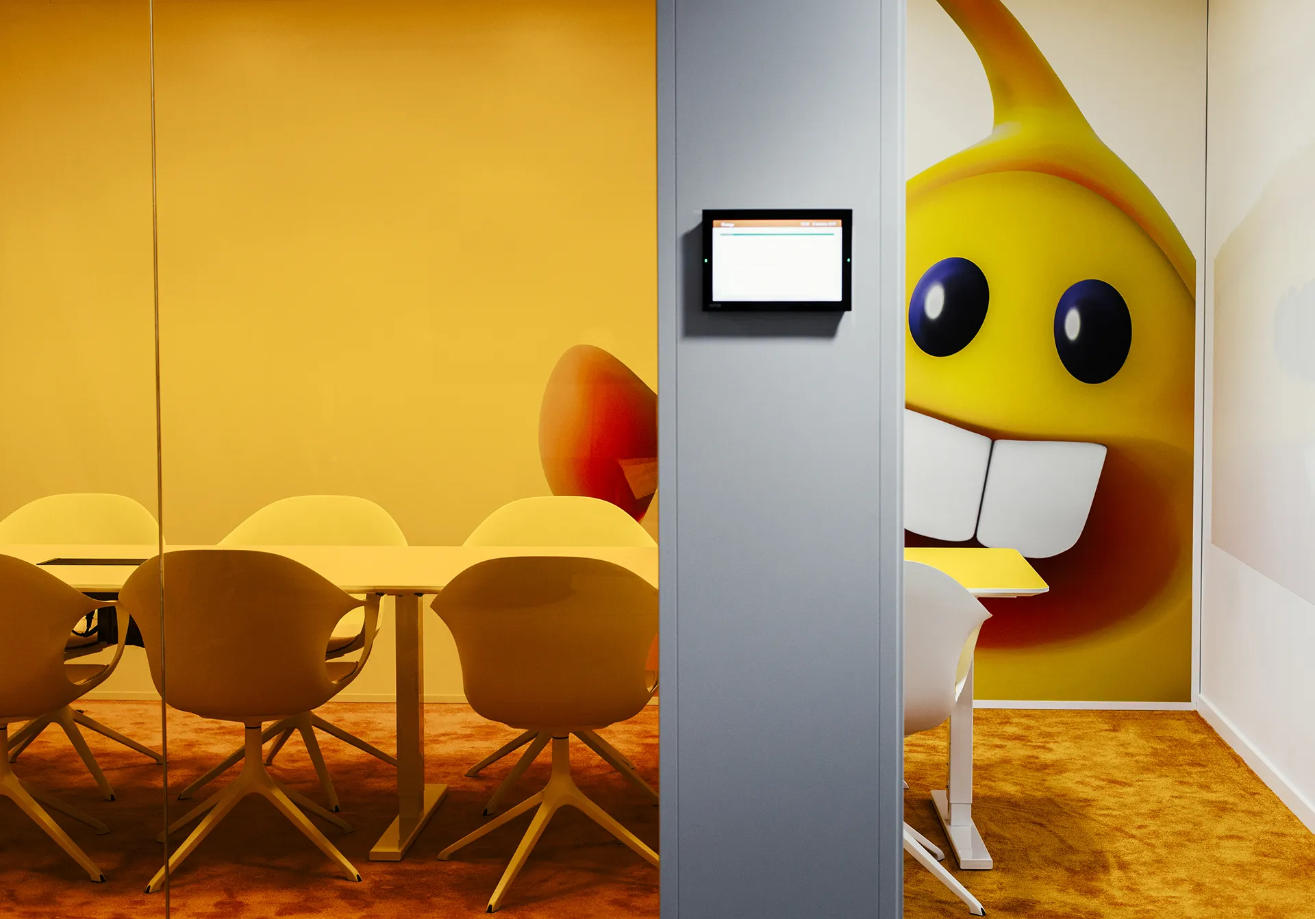 Europe’s most outrageous gaming office 17