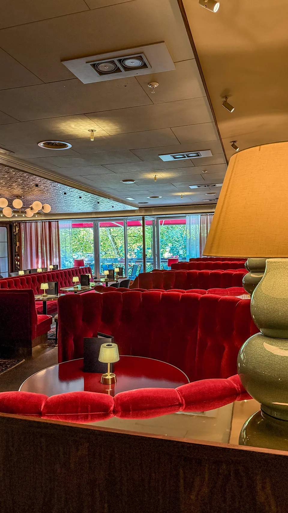 A bar built in 10 days, and an instant hit 5