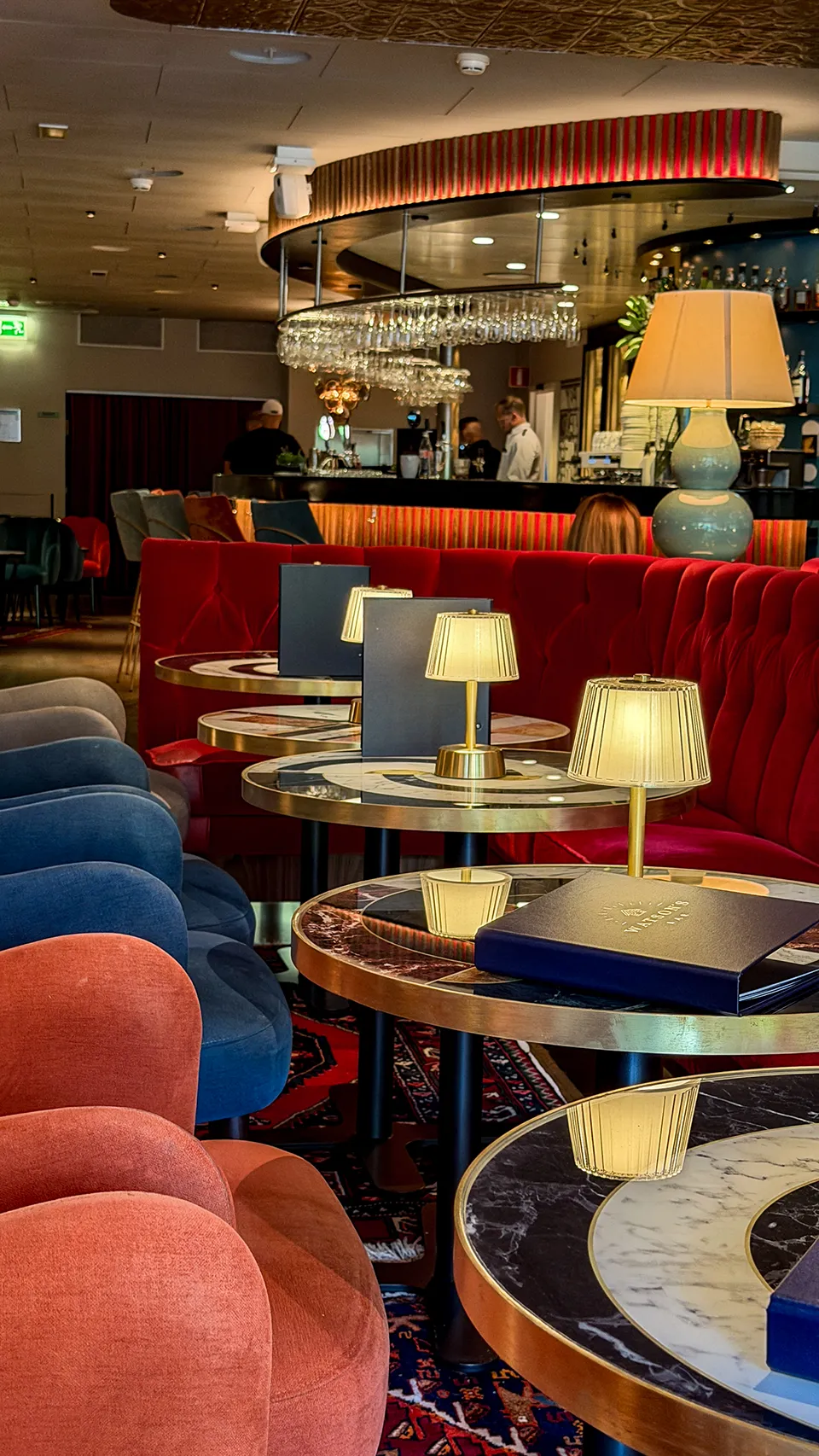 A bar built in 10 days, and an instant hit 4